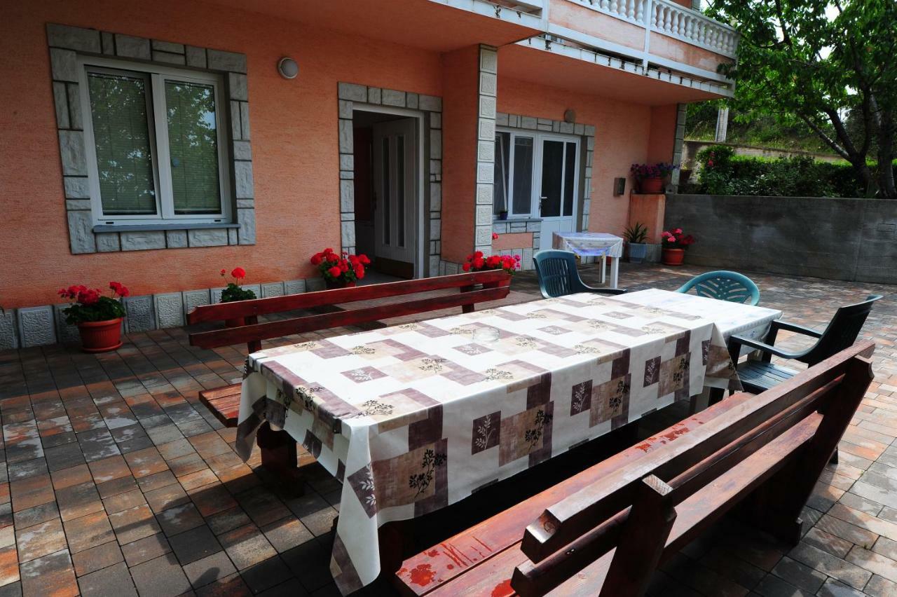 Apartmani Margeta Rab Town Esterno foto