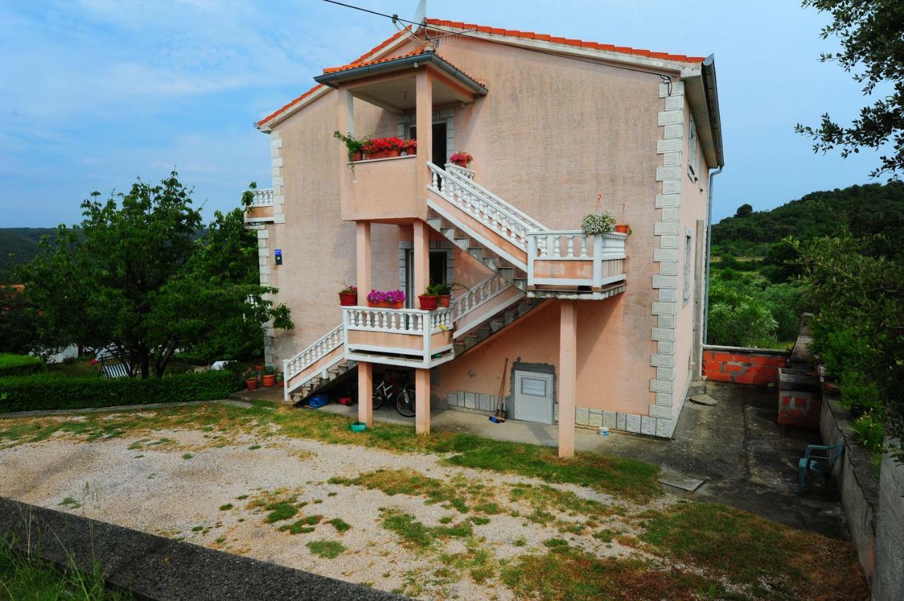 Apartmani Margeta Rab Town Esterno foto