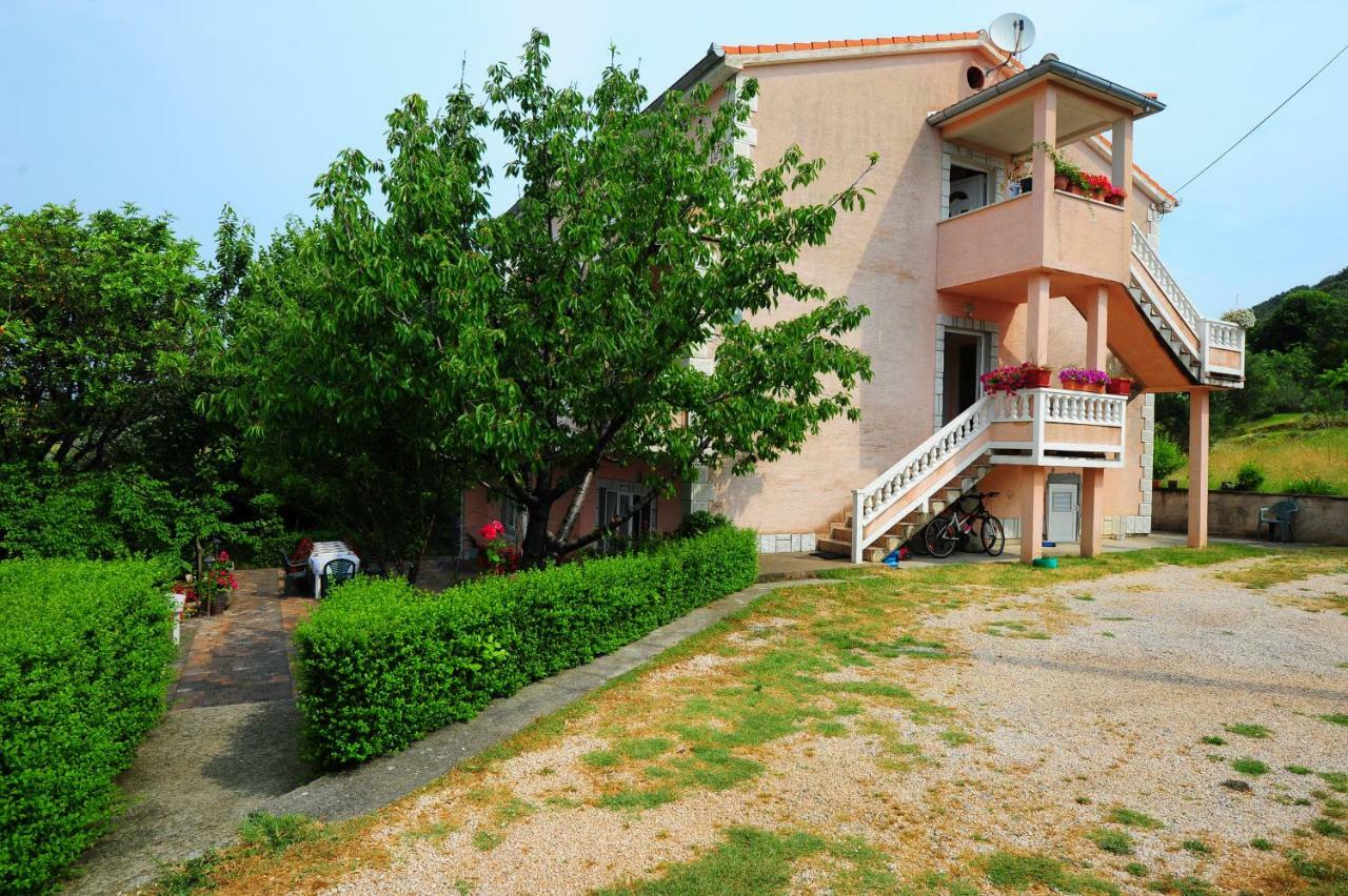 Apartmani Margeta Rab Town Esterno foto